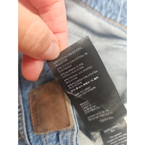 We The Free Jeans Womens 31 Medium Wash Distressed Raw Hem - Picture 6 of 8